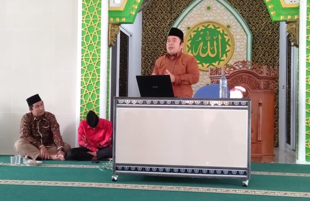 Mulyadi Muslim Bina Guru TPQ MDA Se Kecamatan Payakumbuh Selatan