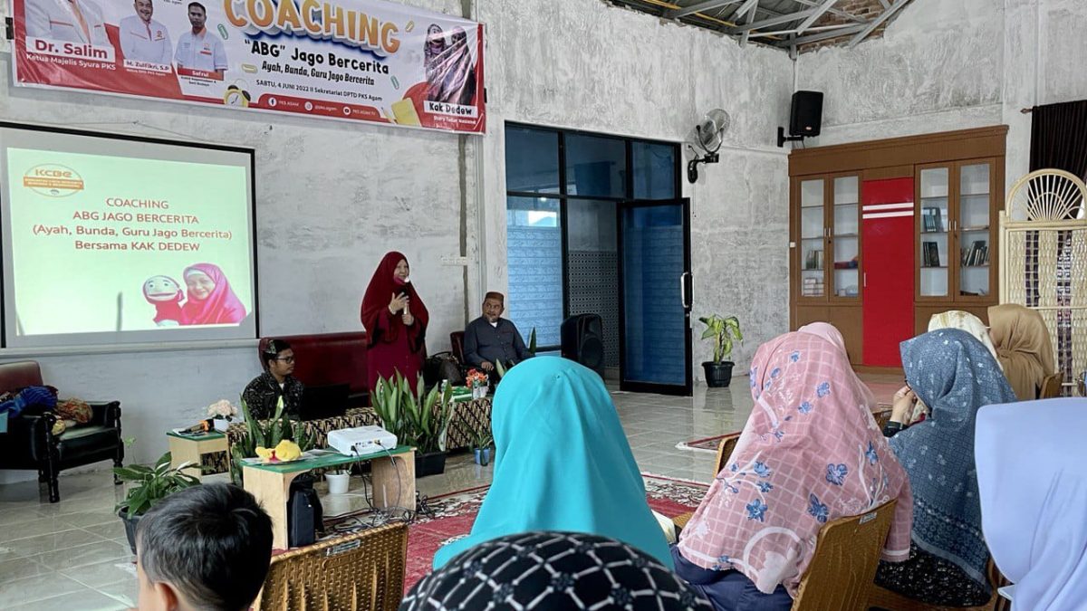 Pererat Emosional Orang Tua dan Anak, PKS Agam Gelar Coaching Berkisah