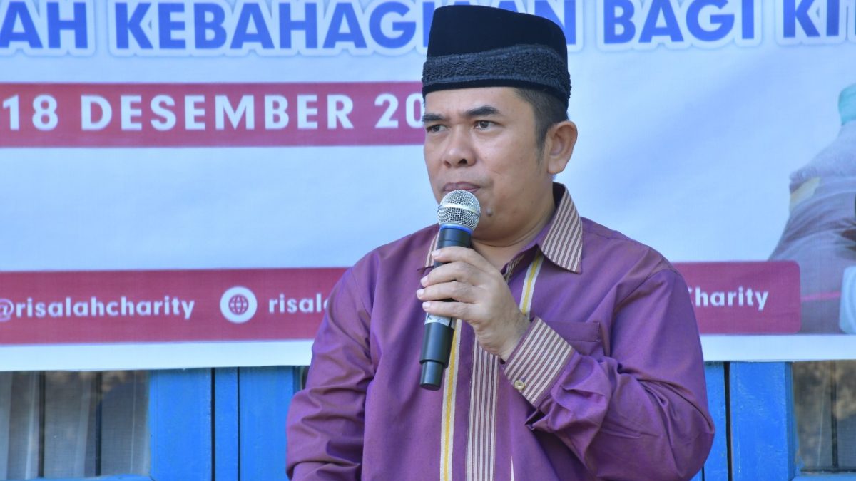 Mulyadi Muslim Motivasi Peserta Khitan Risalah Charity