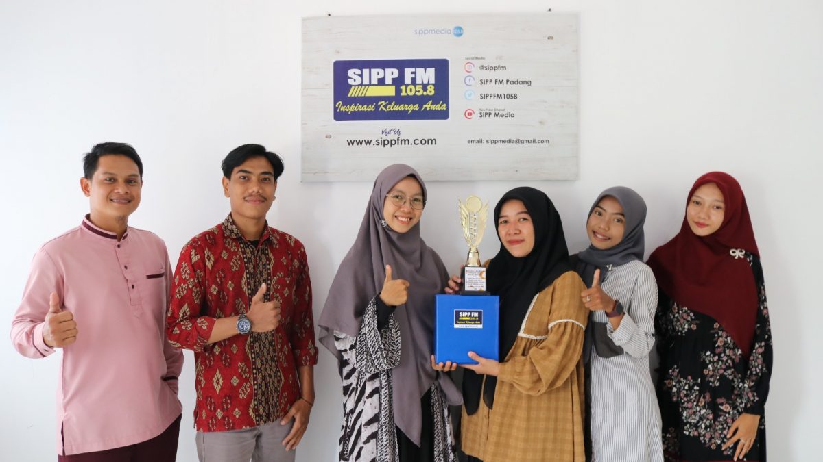 Magang di SIPP FM, Mahasiswa UPGRISBA: Senangnya Bukan Main