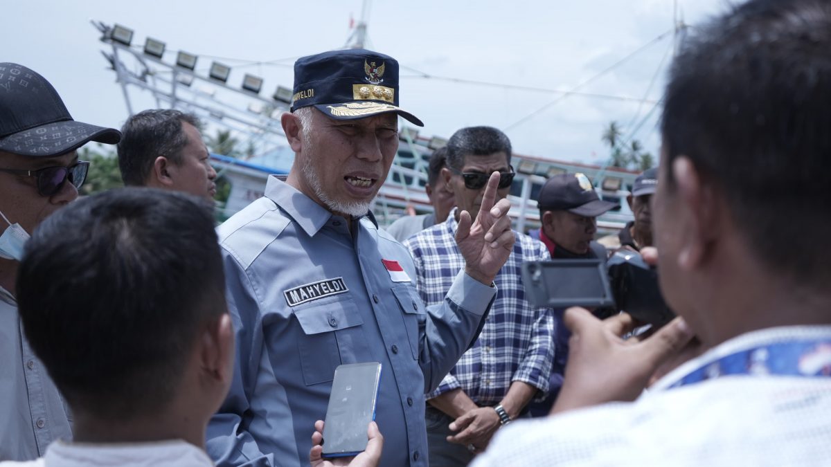 Gubernur Mahyeldi Minta Kerugian TPI Surantih Akibat Banjir Segera Dilaporkan