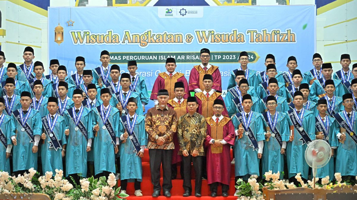 Wisuda 222 Santri, Gubernur Mahyeldi Apresiasi Peran Perguruan Ar Risalah dalam Mencetak Para Lulusan Terdidik