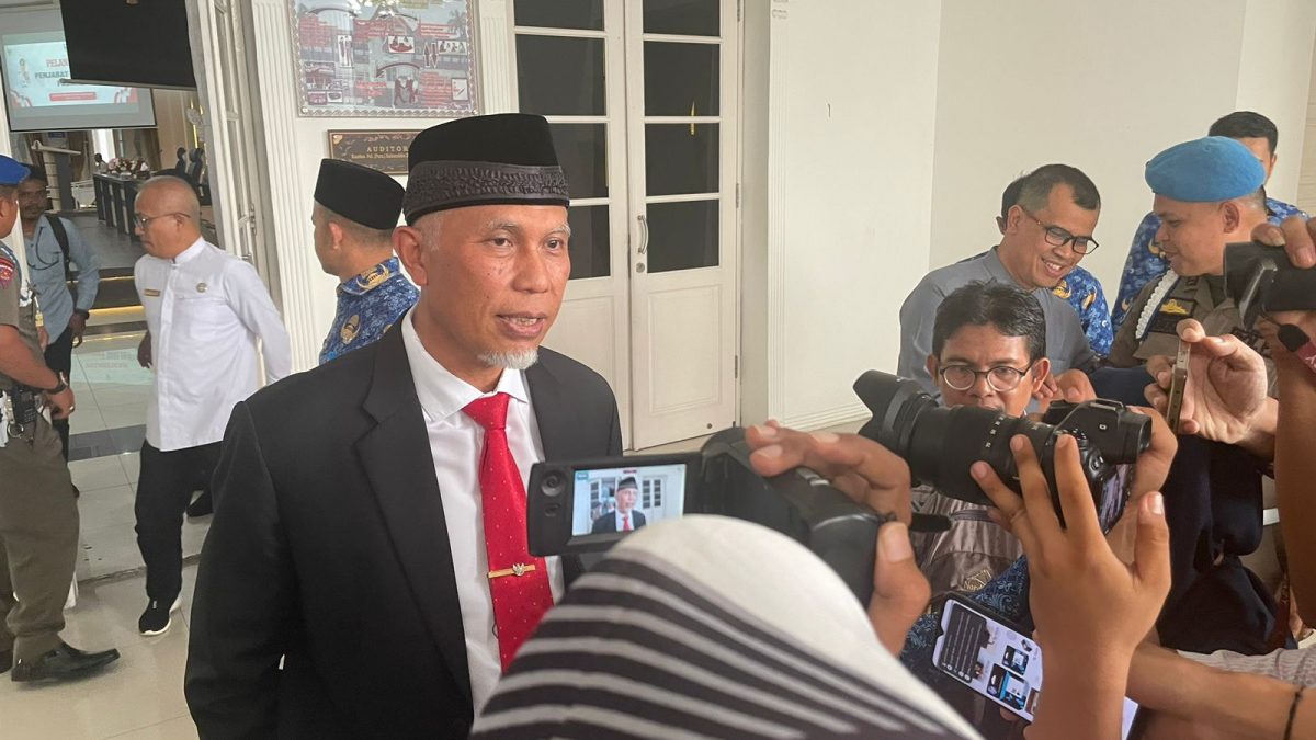 Gubernur Mahyeldi: Selasa Besok Presiden Akan Meninjau Korban Bencana ke Sumbar