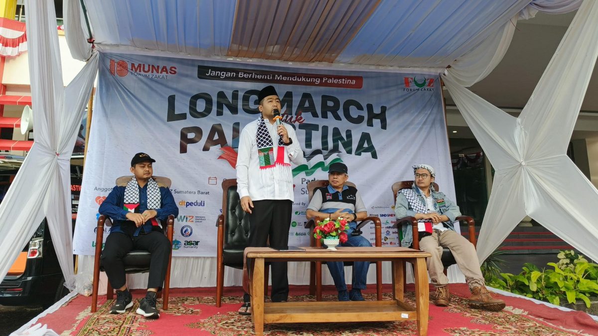 Wagub Sumbar Buka Agenda Longmarch Pra MUNAS FOZ Indonesia di Halaman Gubernuran