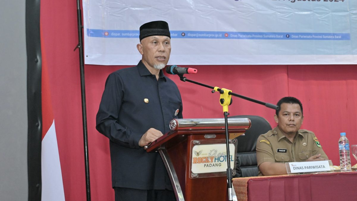 Buka Bimtek Pengembangan Kompetensi, Gubernur Mahyeldi Minta Pelaku Ekraf Tingkatkan Kualitas dan Pemasaran Produk