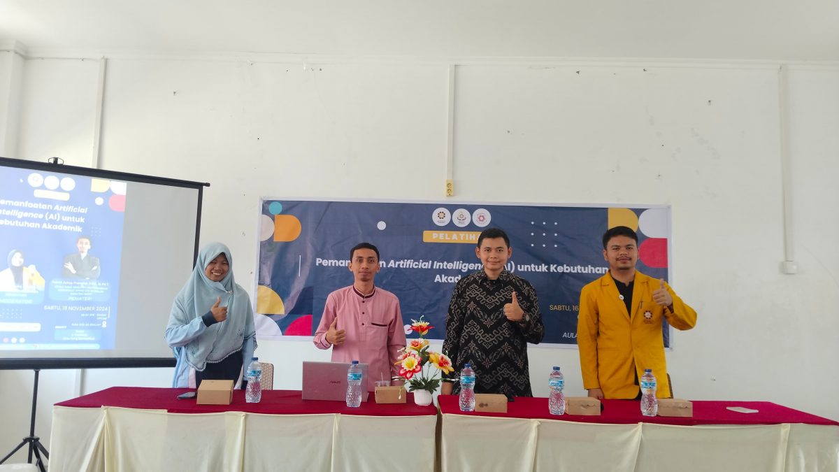 STEI Ar Risalah Sumatera Barat Gelar Pelatihan Pemanfaatan AI untuk Mahasiswa